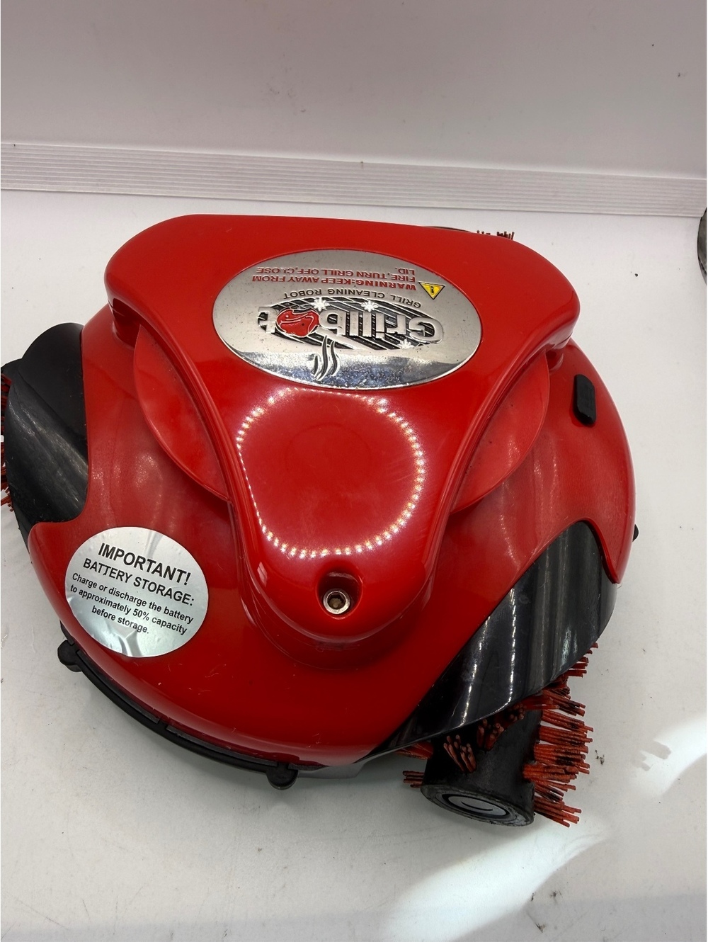 Grillbot Automatic Grill Cleaning Robot Red w/ Charger Storage Case Used